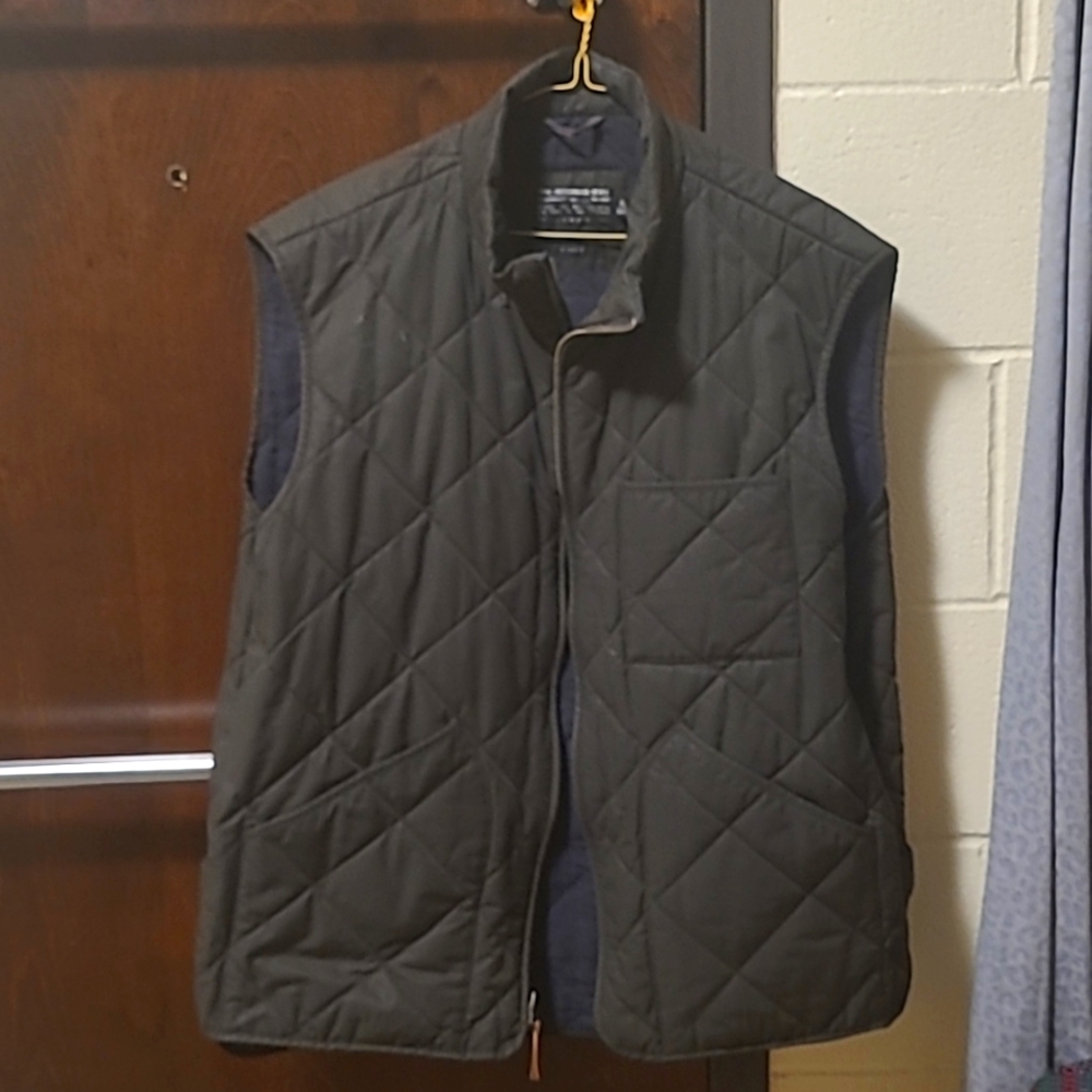 Green J. Crew Vest